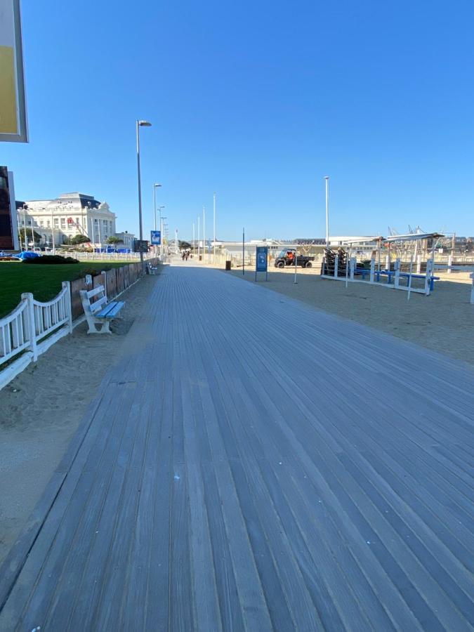 Le Petit Flaubert Apartment Trouville-sur-Mer Exterior photo